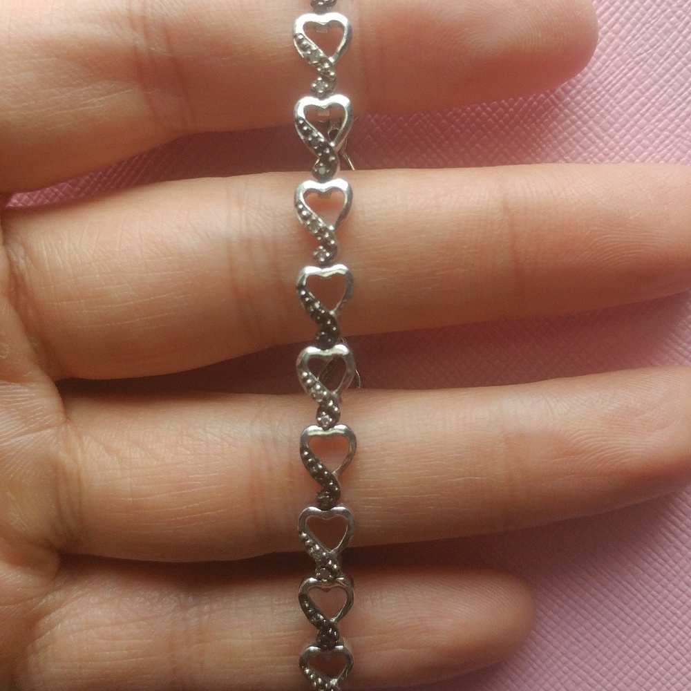 Heart bracelet